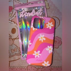 Stardust by Allie Wavy Daisy Phone Case 🌼